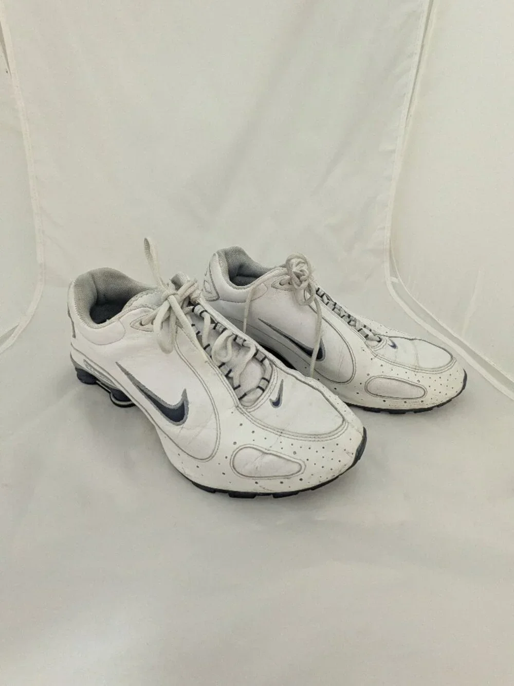Nike Shox Monster SI White Rubber Low Top Lace-Up Men's Sneaker Size 11.5